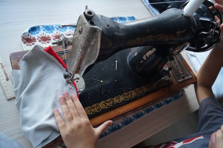 Агаша шьёт для Басика. Толстовка Дракоша (фото 7)