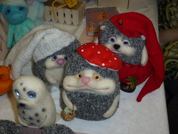 Апрель 2019 года - Moscow Fair на Тишинке - ёжики | Бэйбики Апрель 2019 года - Moscow Fair на Тишинке - ёжики