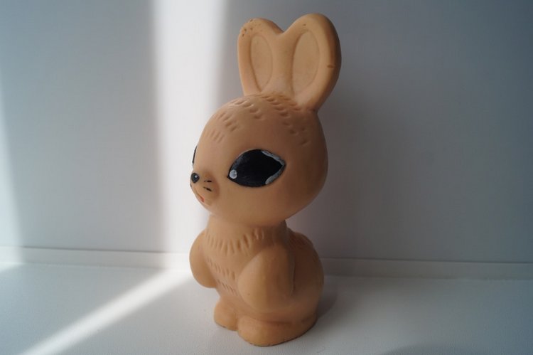 Четвёртая апрельская выписка. Варим покусы ног, варим пластик, красим резиновую голову