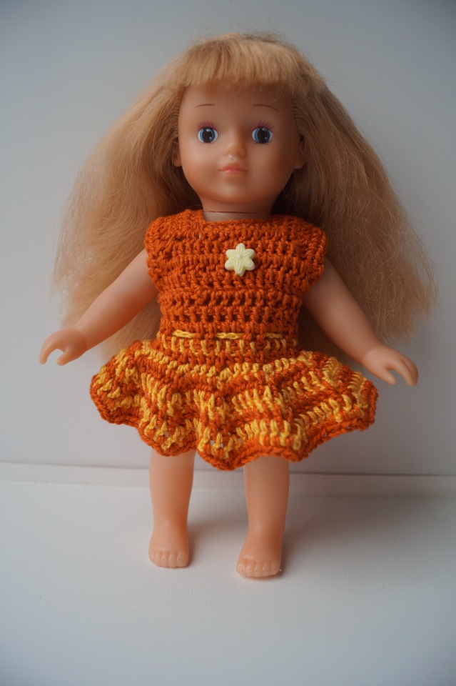 Первая выписка ноября. Починка шейного крепления у Братц, утерянная кисть восстановлена, как привести в порядок фабричную