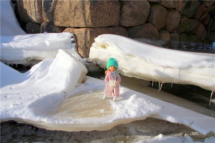 Зимняя прогулка Сони. Уникальная кукла от Сильвии Наттерер