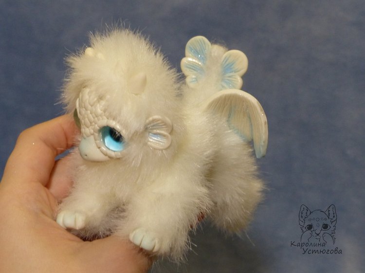 Дракончик стихии воздуха — Игрушки в смешанной технике (мех и глина): Арт