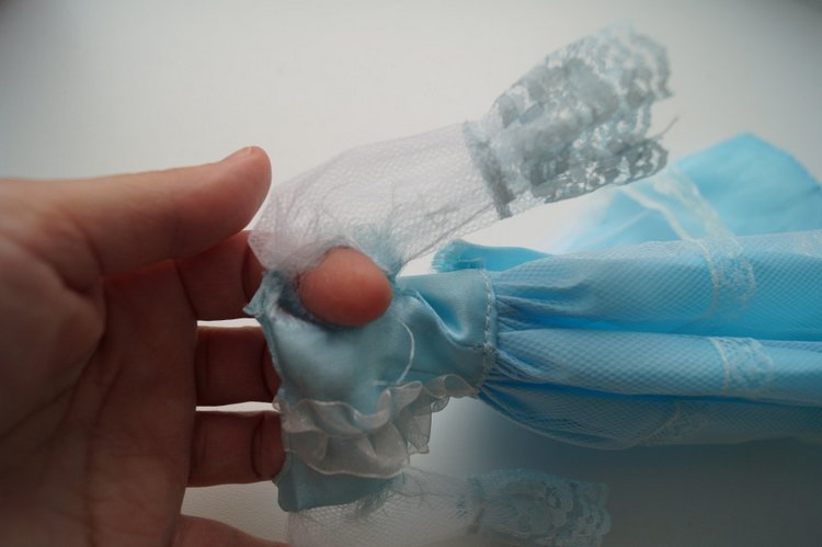 Первая выписка марта. Чебурашка здоров, Братц из серии Sea Stunnerz обрела сменные ножки