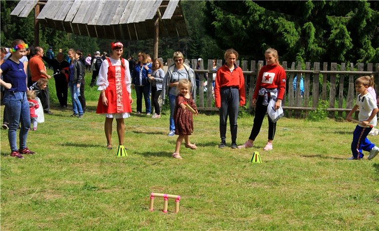 "Троицкие гуляния" в Василёво, 2018 год, продолжение. Архитектурно-этнографический музей под открытым небом. Василёво (фото