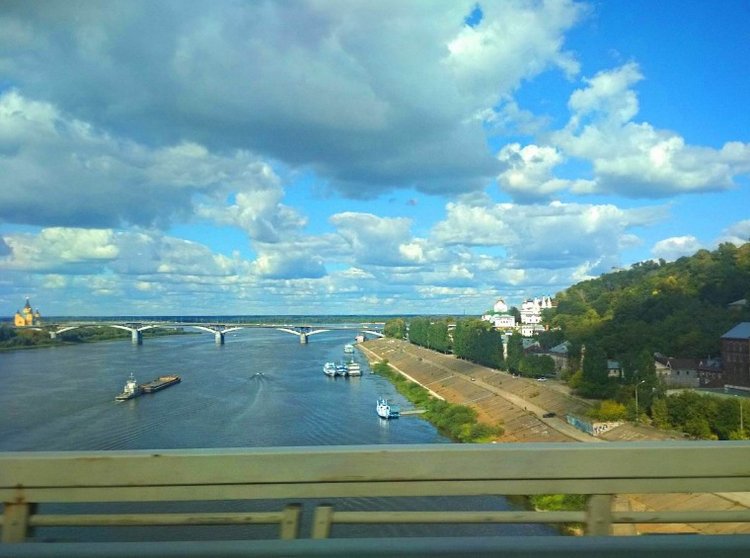 Отдых на Волге - между двух городов