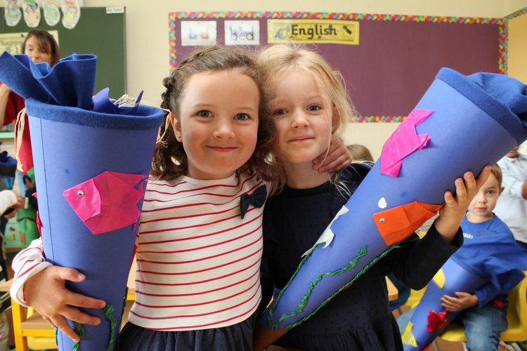 Что такое Schultüte? И с чем его едят