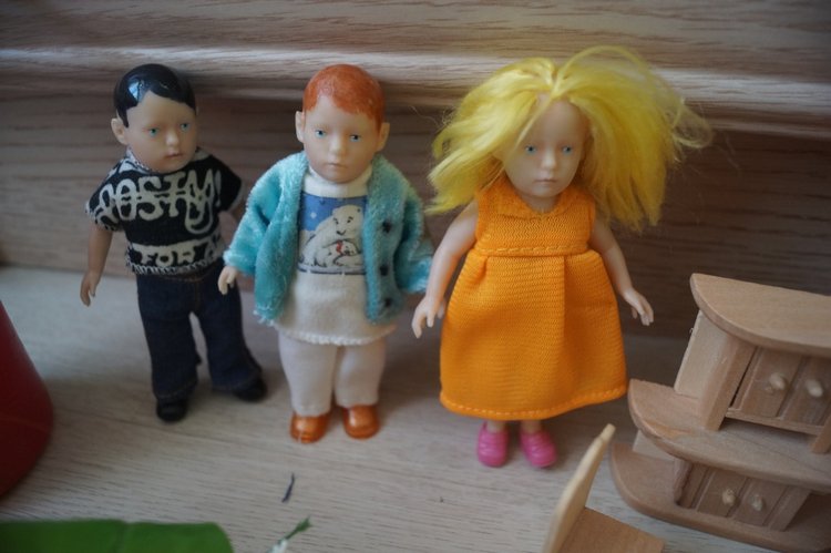 Приехали три посылки, открыла, а их четыре