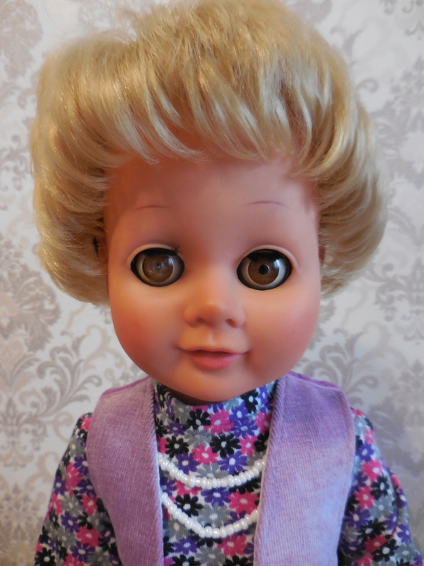 "Рыжулька и Модная девушка". В догонку к теме "Помогите, пожалуйста, оценить работу!"