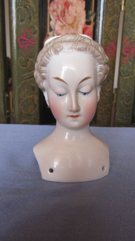 Игольница, или история одной половинки