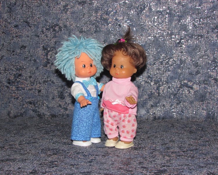 Моя новая девочка Ева и её друзья (куколки ГДР Werk Schalkau-косолапки)