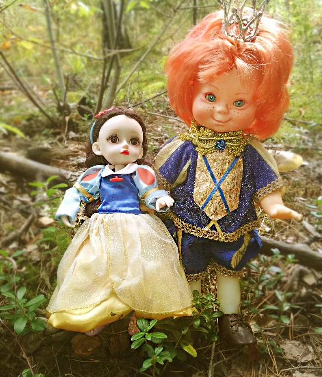 Осеннею порой под старою сосной... Принц, Белоснежка и гномы... встречаются (фото 6)