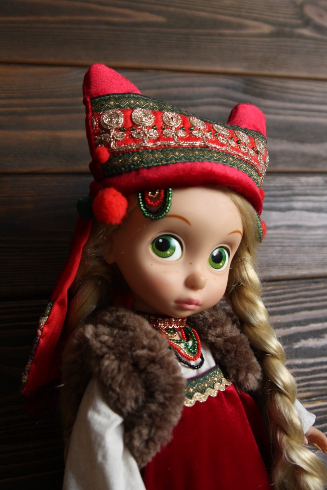 Русский народный костюм с кичкой для кукол Дисней Аниматорс (фото 6)