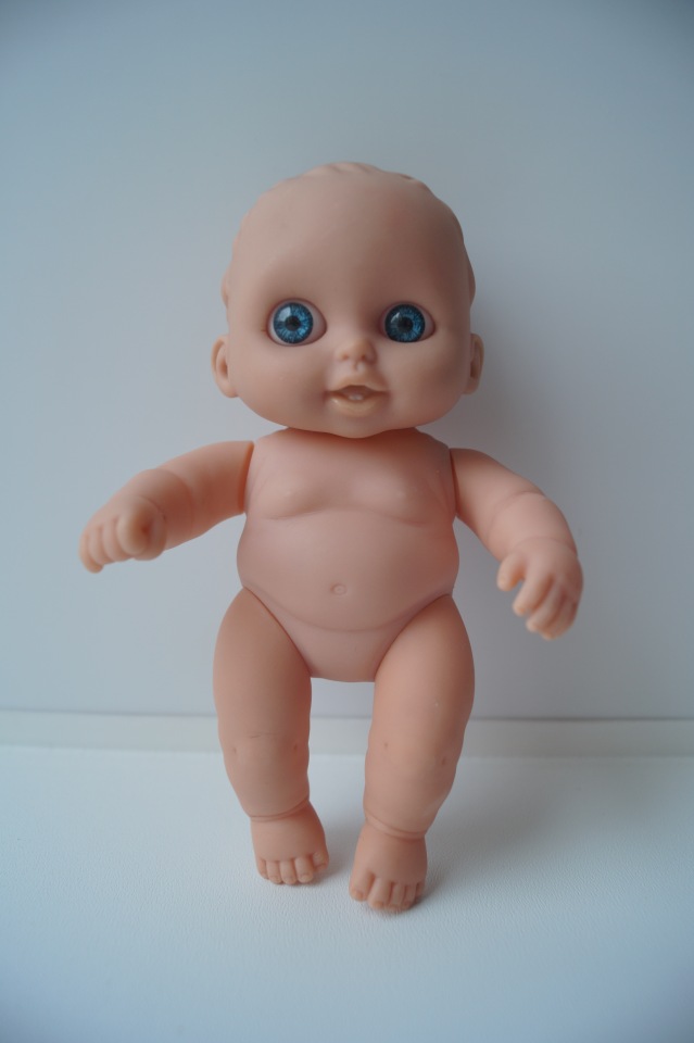 Первая июльская выписка. Две разные поломки шейного крепления - исправляем. Санаторий для кукол. И новые пациенты