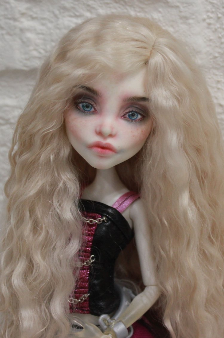 Монстрики моими глазами — ООАК и репейнт кукол (Custom): Barbie (фото 7)