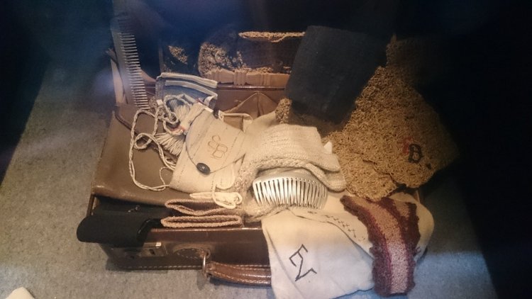 Спасибо Вам за смелость и отвагу, за небо мирное над головой