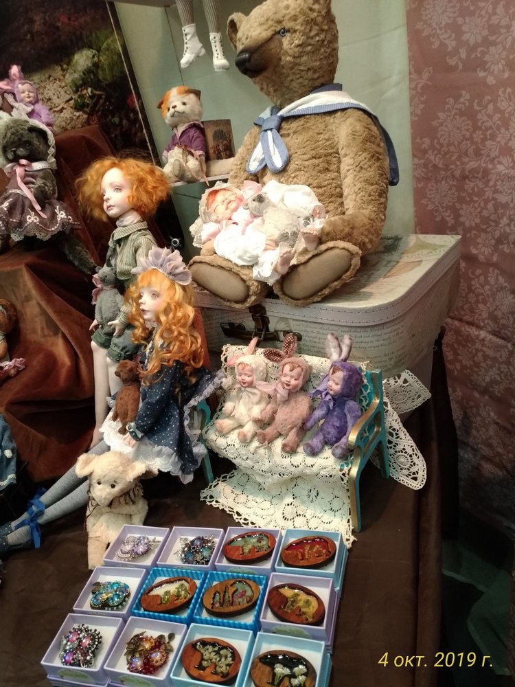 XV Международный Салон Авторских кукол на Тишинке моими глазами. Часть I