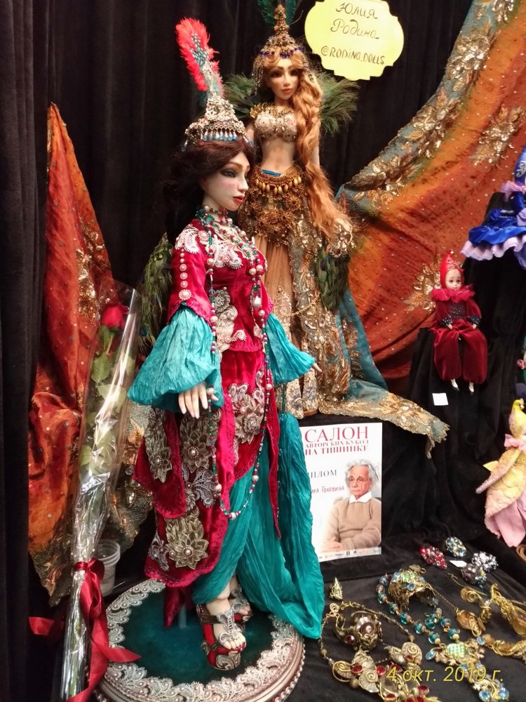 XV Международный Салон Авторских кукол на Тишинке моими глазами. Часть I
