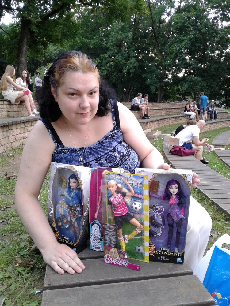 Наше лето 2: Псков, День Города! Прогулка с Донной. Новые куклы в подарок (ура!!!)