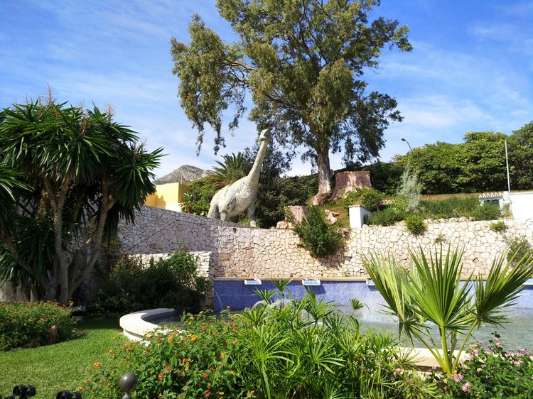 Тайна моего имени. Часть девятая. Испания, Бенальмадена, Парк Тиволи. Лесли путает все планы