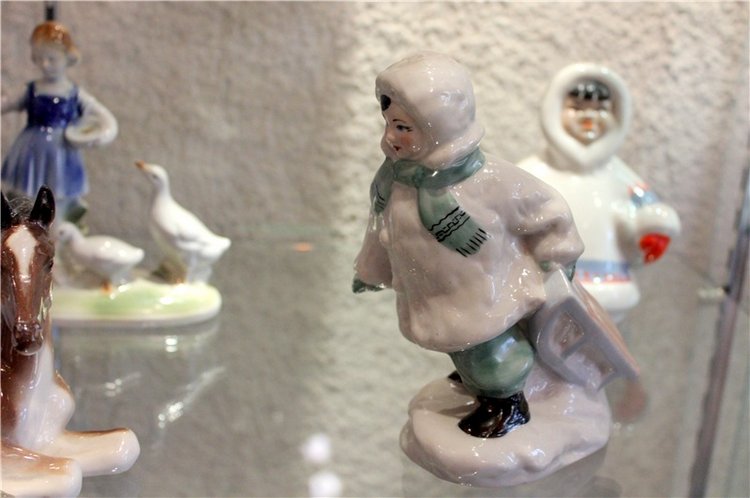 Старица, Музей фарфора — Фарфоровые статуэтки и фигурки: винтаж