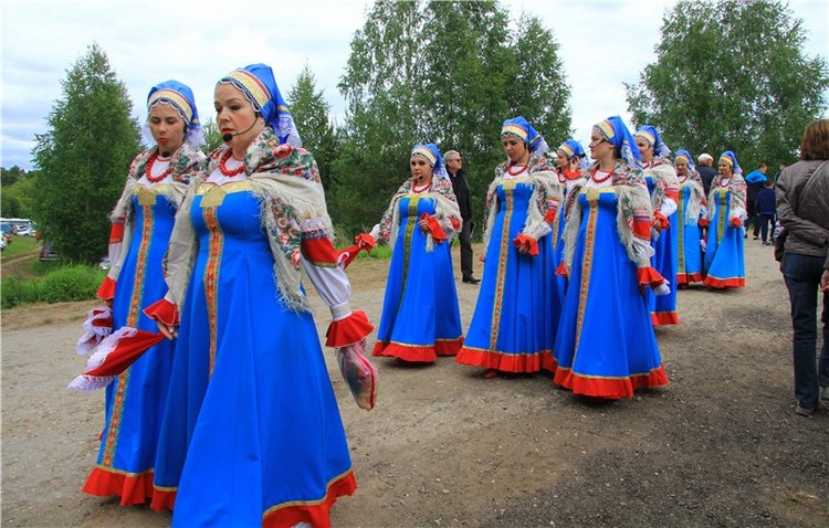 "Троицкие гуляния" в Василёво, 2018 год, продолжение. Архитектурно-этнографический музей под открытым небом. Василёво