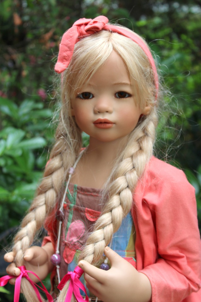 Две сестрички, две Анны Лу - часть вторая. Оранжевый бум