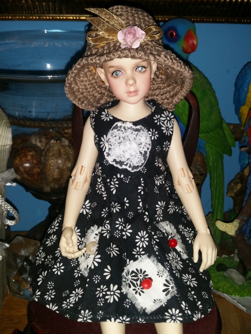 В поисках образа. Розочка примеряет парички. Опросник (фото 8)