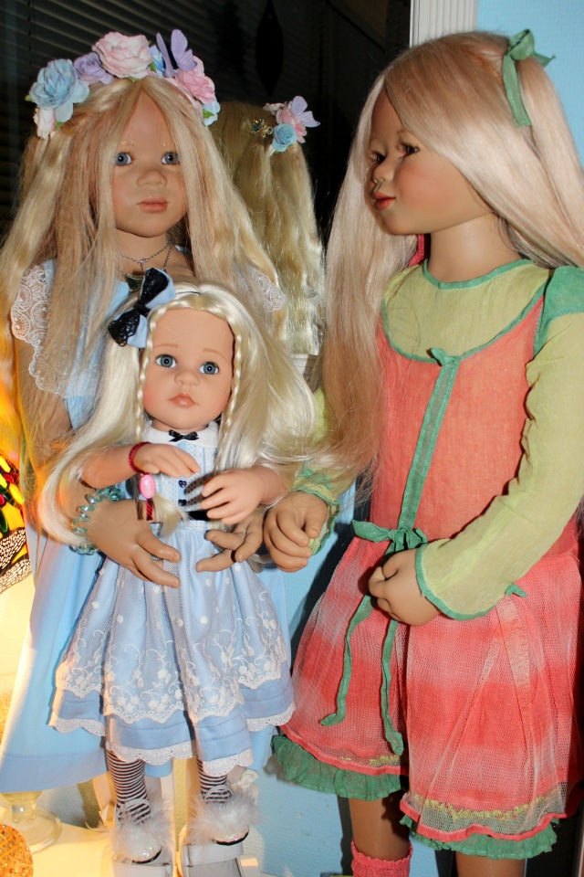 Две блистательные блондиночки, Нандини и Сарай (фото 7)