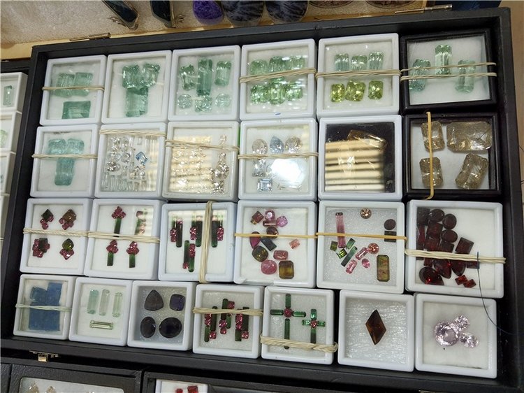 Выставка "Самоцветы Мира" в Твери, продолжение