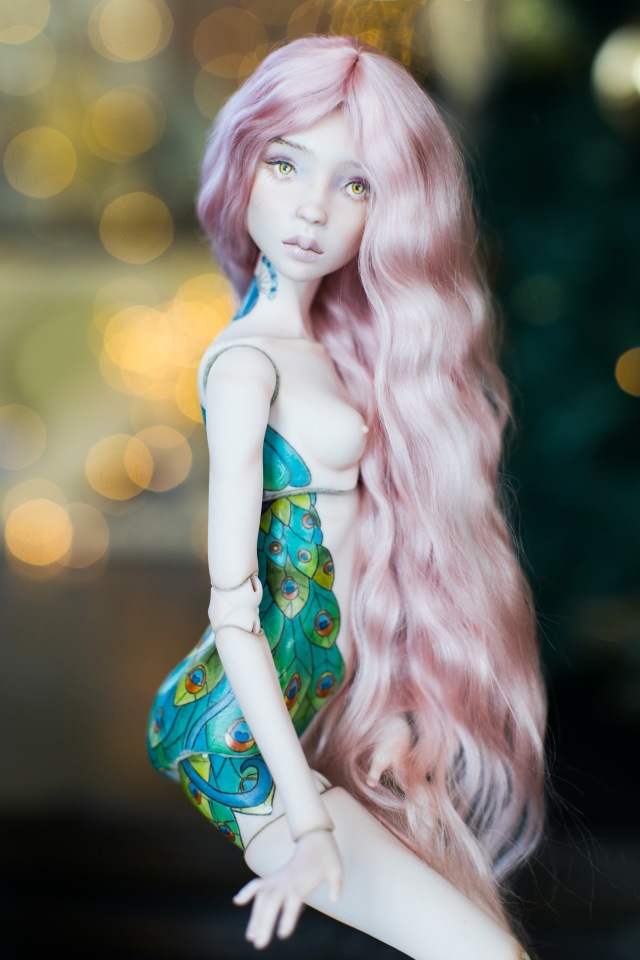 Девушка с татуировкой павлина и Красная Шапочка - фарфоровые куклы | Бэйбики Девушка с татуировкой павлина и Красная Шапочка - фарфоровые куклы