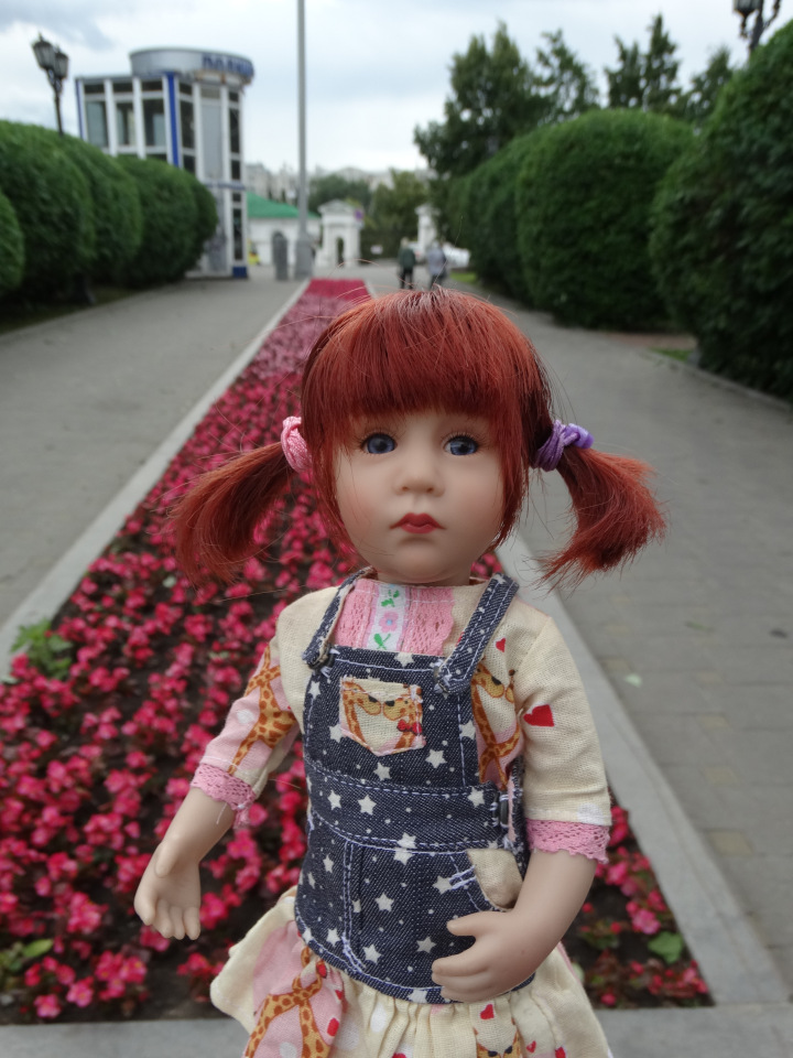 Мицци на прогулке по Екатеринбургу (фото 10)