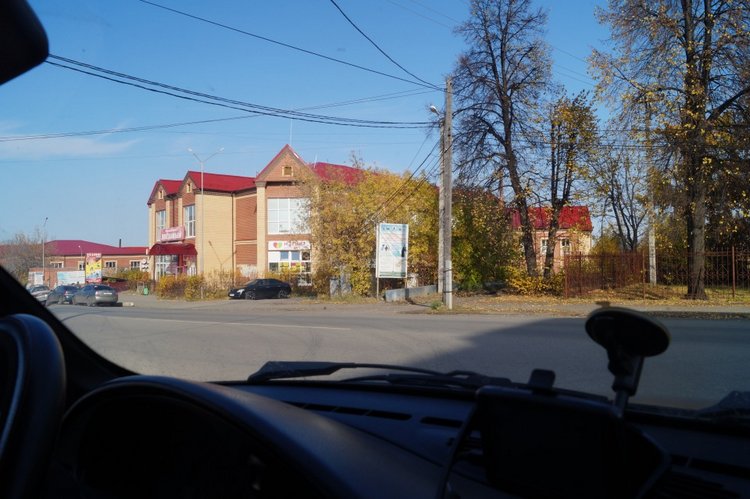 Хотите прогуляться по нашему городу? А за город - по экологической тропе