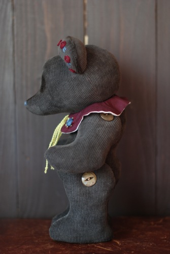 Мишек много быть не может