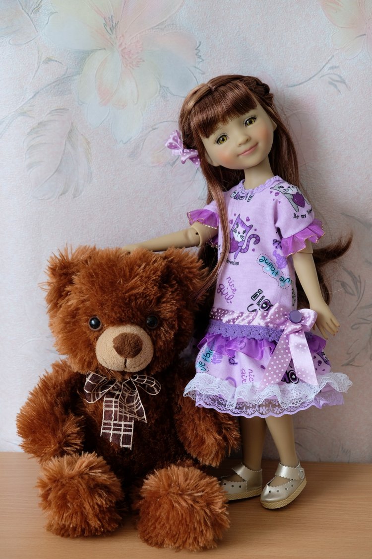 Прогулки с Сарой и Беллой RubiRed Galleria/Effner