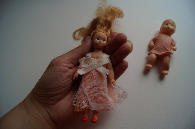 Непрекращающийся поток кукол и игрушек. Они сами идут, честное слово сами (фото 5)