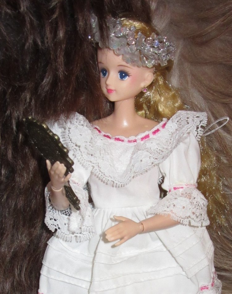 Сказка о девушке, влюбившейся в своё отражение