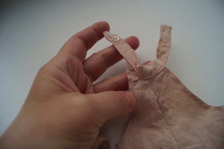 Первомайская выписка: чистка содой, ремонт пищалки, сшит Баварский костюм и реанимация брошенок