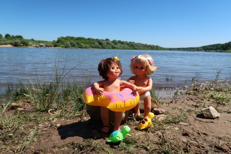 Вместе весело гулять по... Тарусе. Вихтели Линка и Алёнка