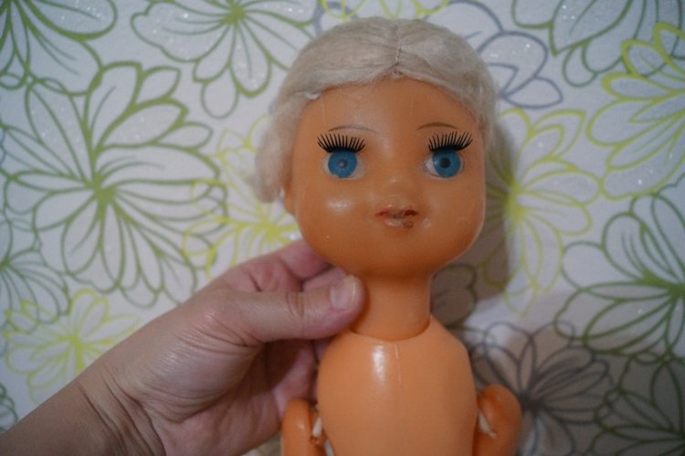 Всю неделю ко мне в кукольную лечебницу шли пациенты