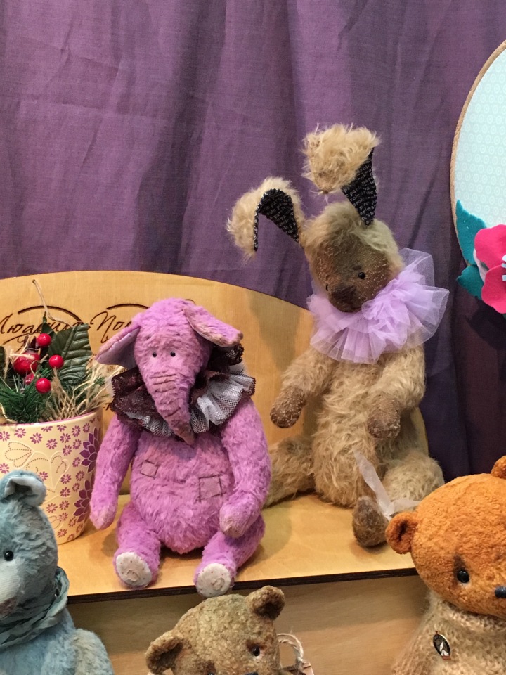 Апрель 2018 - выставка на Тишинке - так ее увидела я - часть 2 (фото 2)