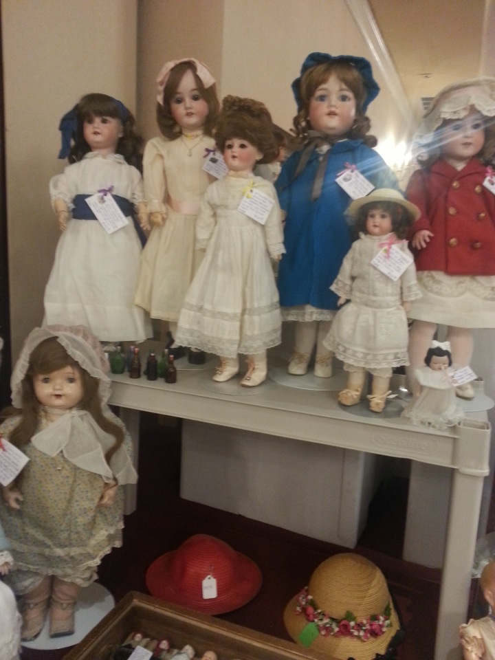 Очередная выставка кукол | Бэйбики Очередная выставка кукол — Выставки кукол и мишек Тедди: фоторепортажи