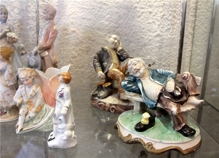 Старица, Музей фарфора — Фарфоровые статуэтки и фигурки: винтаж