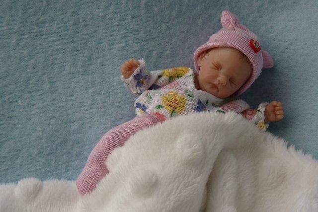 Авторские куколки Лизочка и Микаэлла представляют небольшой обзор кукол своего автора Ирины Савостиной