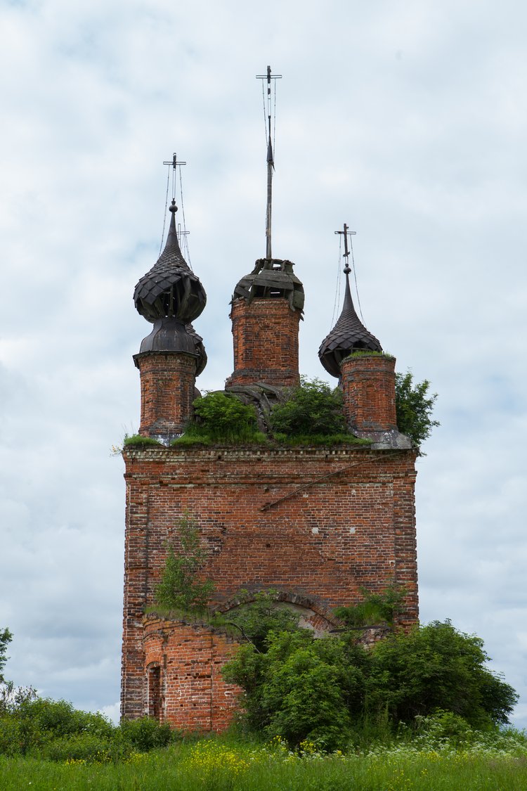 Первая поездка Мари с братьями эльфами (2 часть)