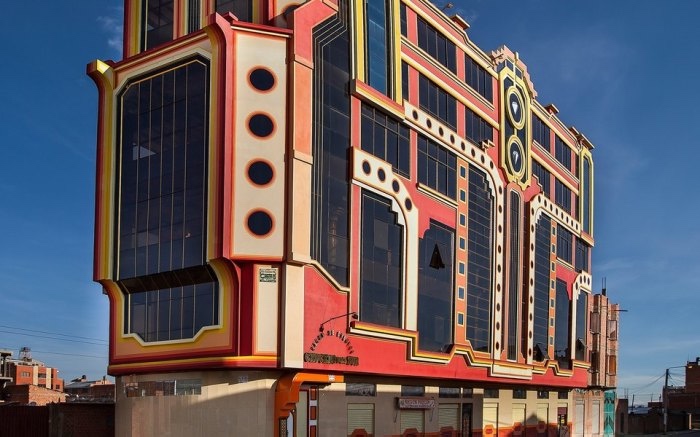 Разноцветные и сказочные города мира