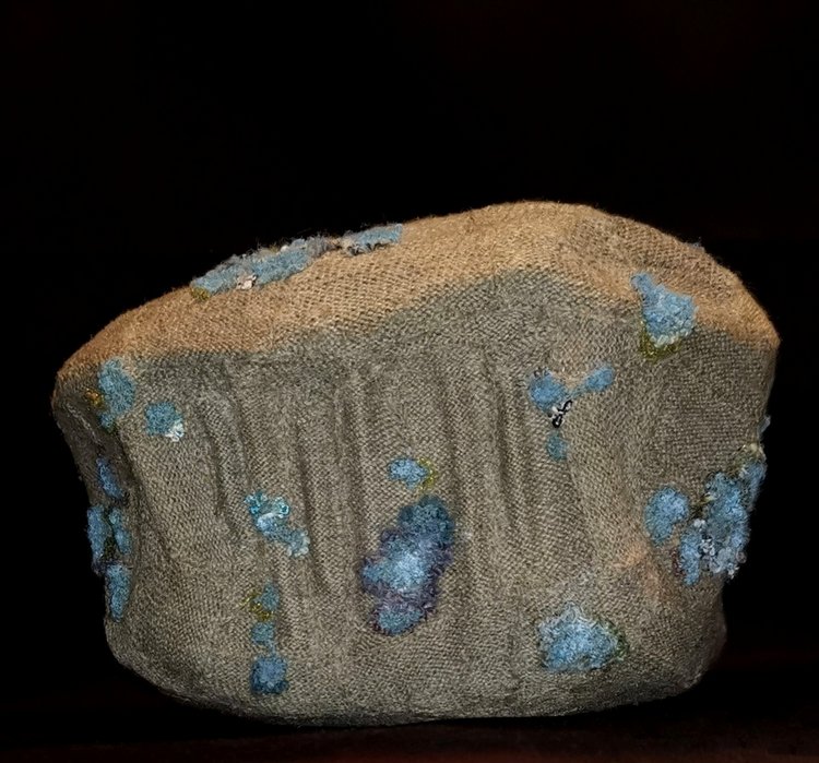 Всё в этом мире связано - даже камни... Русалочка