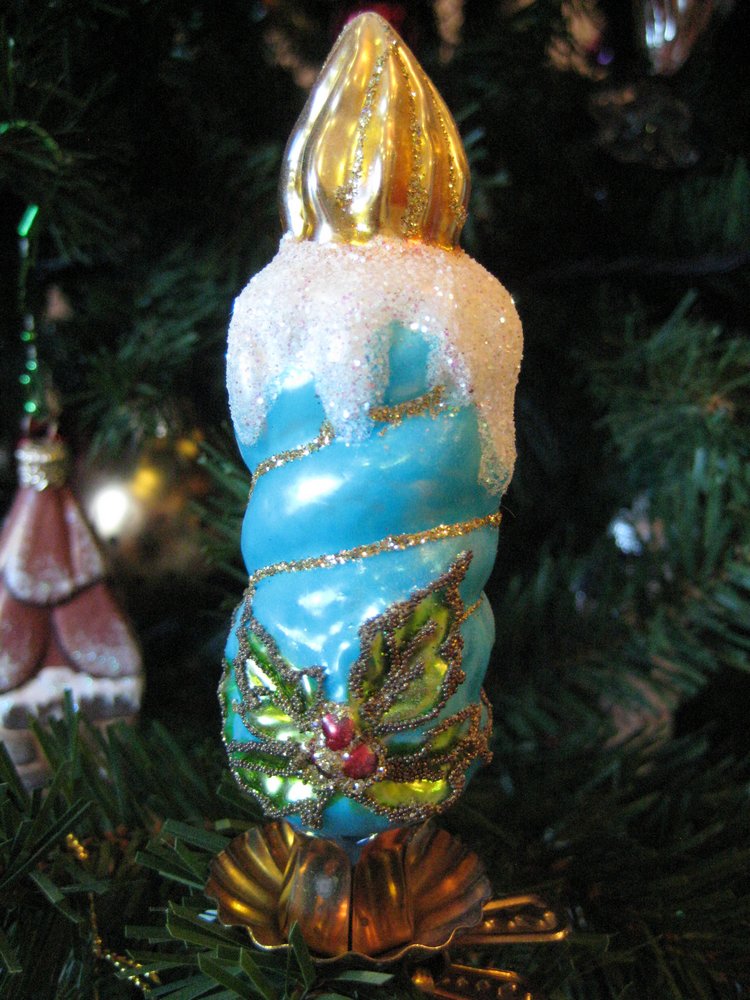 "Вася, вынеси ёлку - 2", или немного новодела