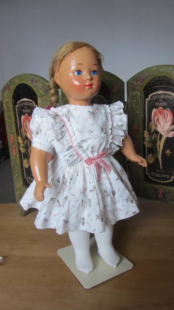 Наряжаем куклену из Советского прошлого (фото 7)