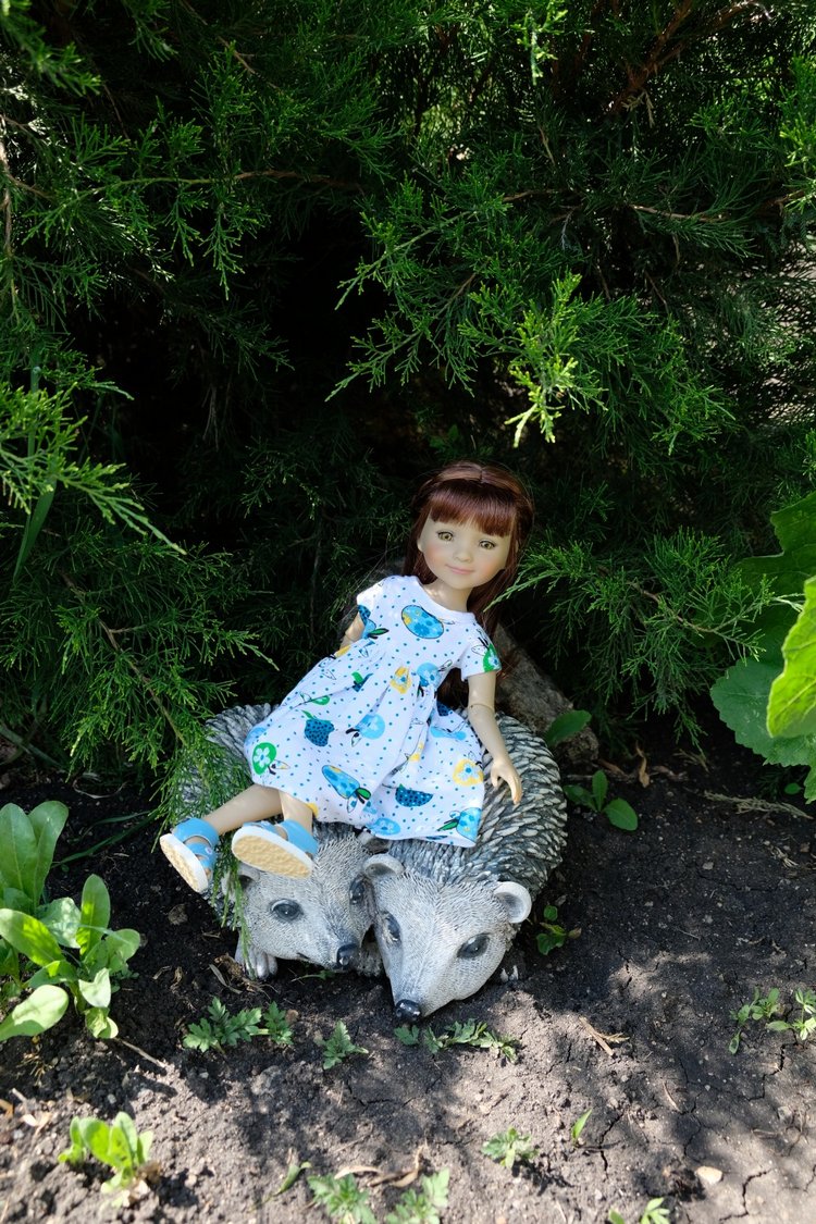 Прогулки с Сарой и Беллой RubiRed Galleria/Effner