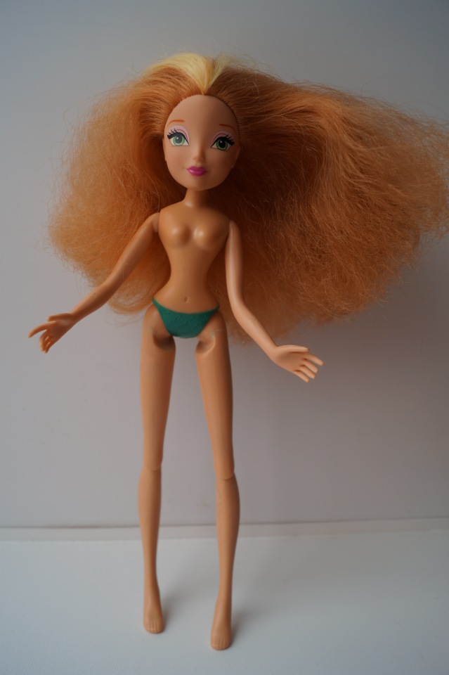 Первая выписка марта. Чебурашка здоров, Братц из серии Sea Stunnerz обрела сменные ножки